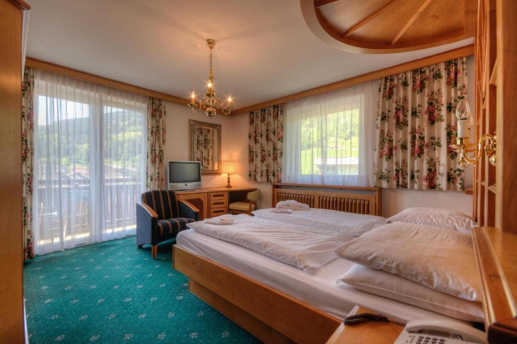 Hotel Alpina - Thermenhotels Gastein Бад-Гофгаштайн Номер фото